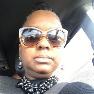 Meet your Posher, Shannon